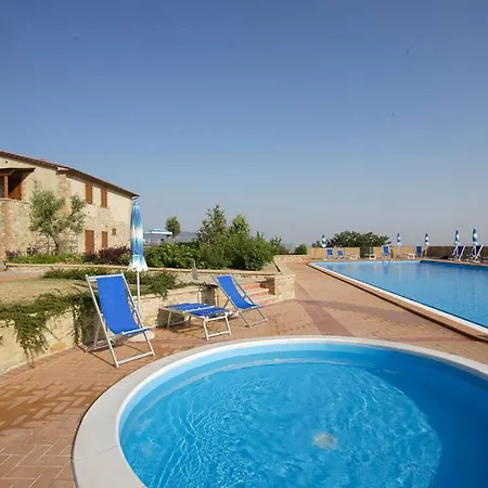 Sleeps 4 Pool Wifi T765037 Apartamento