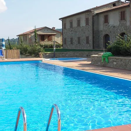 Sleeps 4 Pool Wifi T765037 Apartamento *