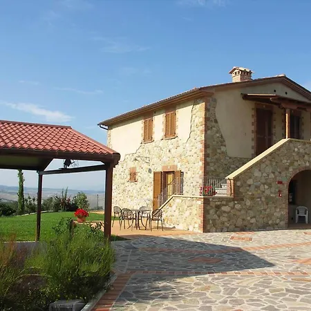 Sleeps 4 Pool Wifi T765037 * Lajatico