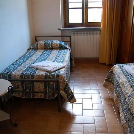Apartamento Sleeps 4 Pool Wifi T765037 Lajatico