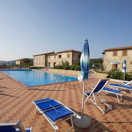 Sleeps 4 Pool Wifi T765037 * Lajatico